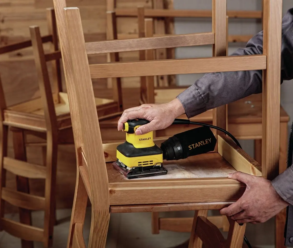 Masina de slefuit cu vibratii Stanley SS24 - 2