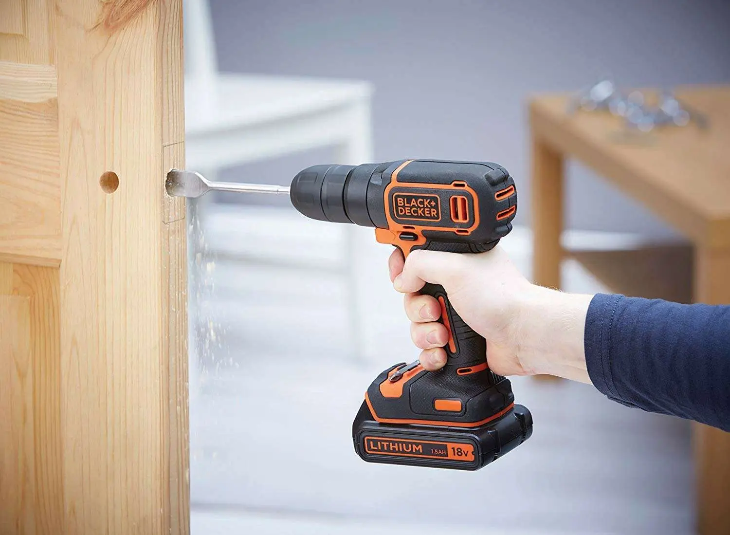 Masina de gaurit si insurubat cu percutie Black&Decker BDCHD18KB