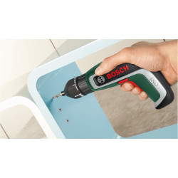 Отвертка аккумуляторная Bosch IXO 7 Level Set (06039E0008) Thumb