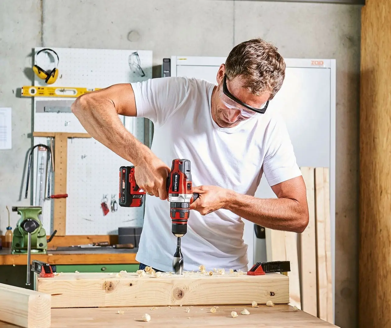 Masina de gaurit si insurubat cu acumulator Einhell TE-CD 18/48 Li-i