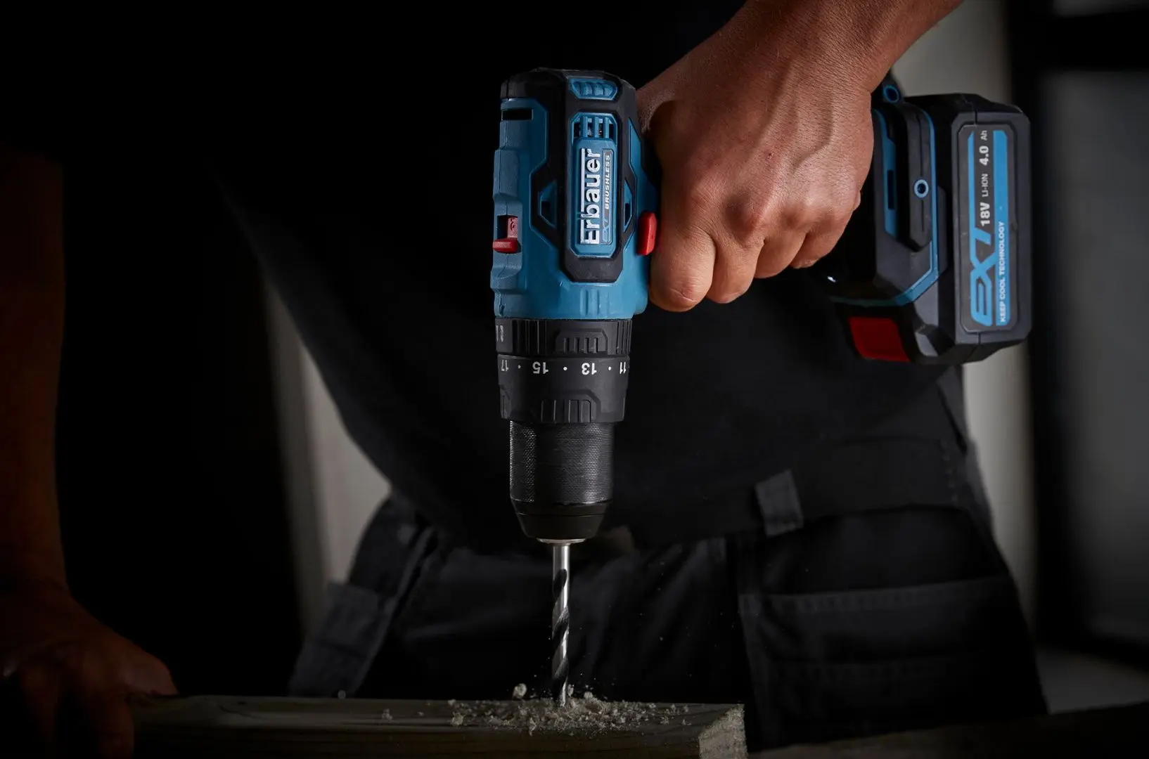 Дрель-шуруповерт аккумуляторная Erbauer ECD18-LI-2 - 3