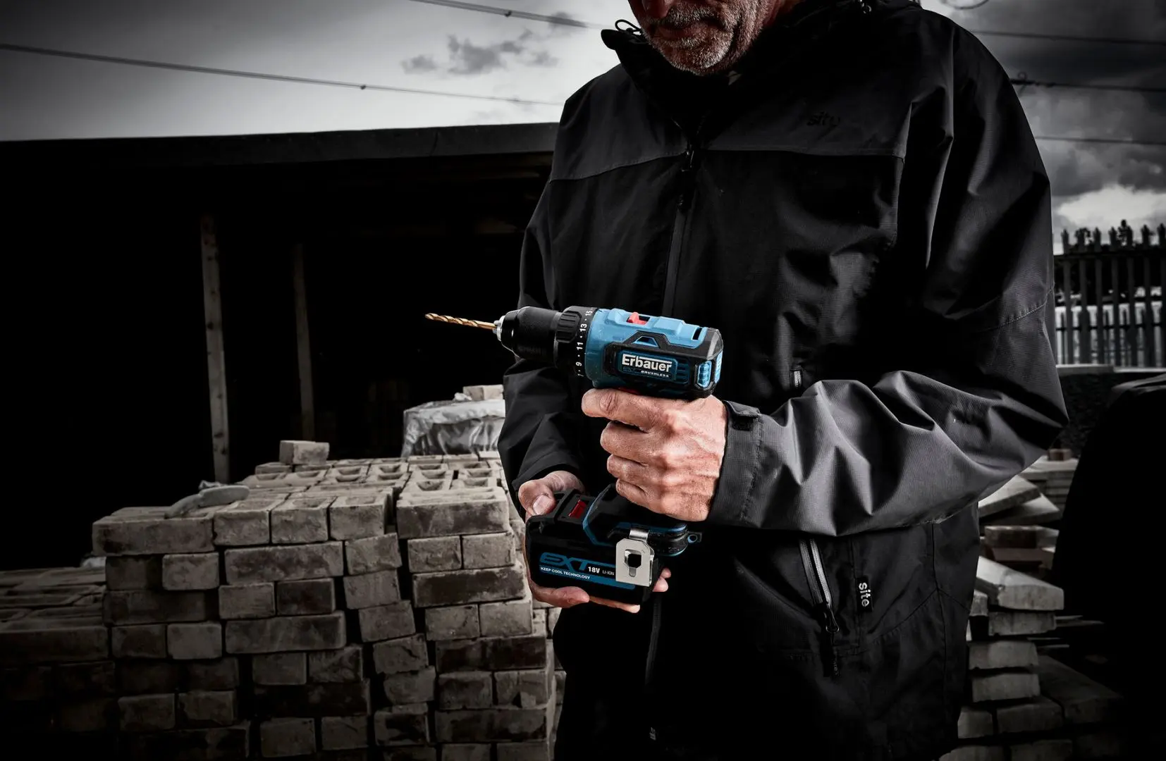 Дрель-шуруповерт аккумуляторная Erbauer EDD18-LI-2 - 6