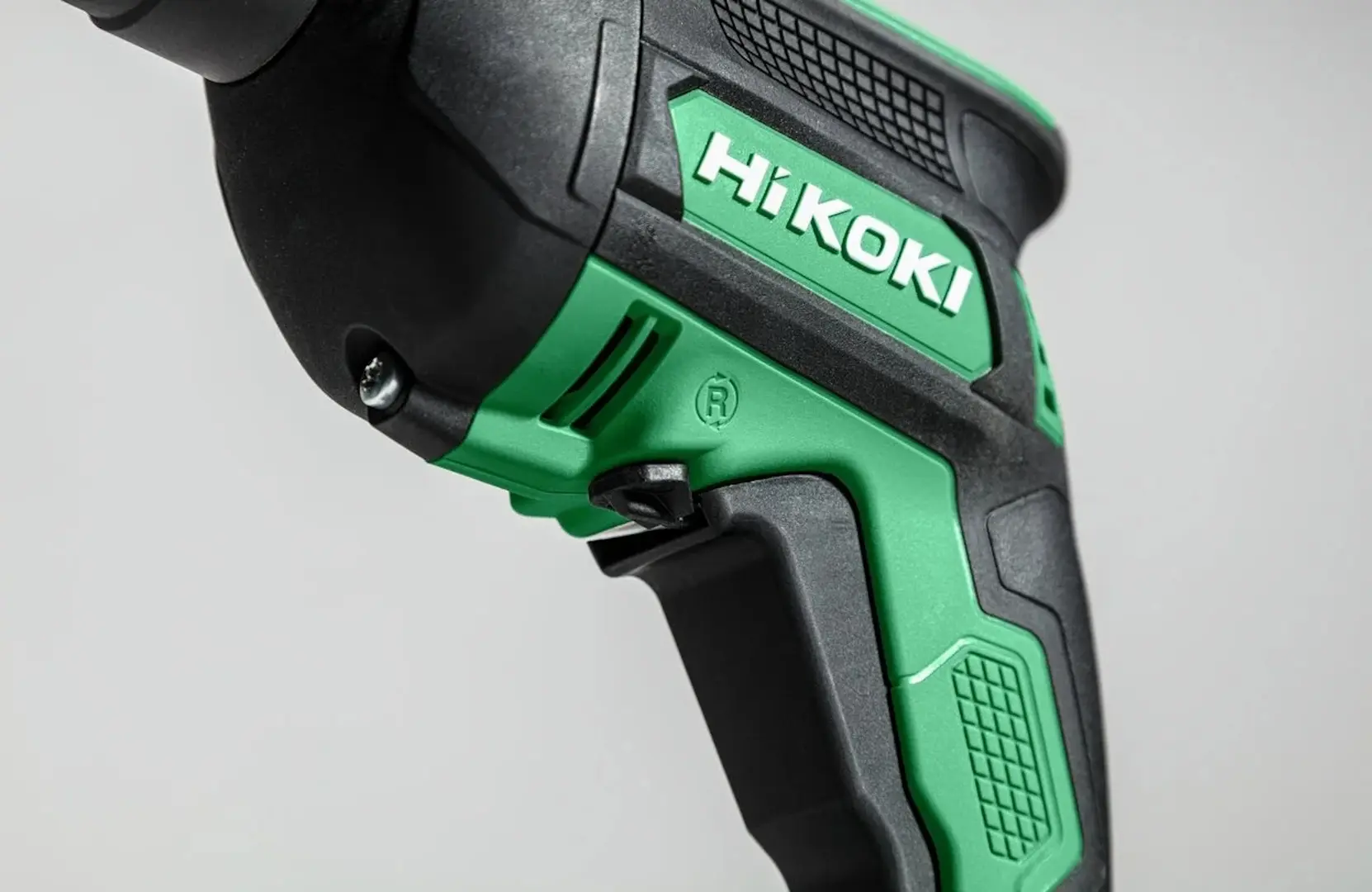 Шуруповерт аккумуляторный Hikoki W18DBW3Z