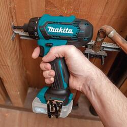 Аккумуляторная дрель-шуруповерт Makita DF033DSME (Blue) Thumb