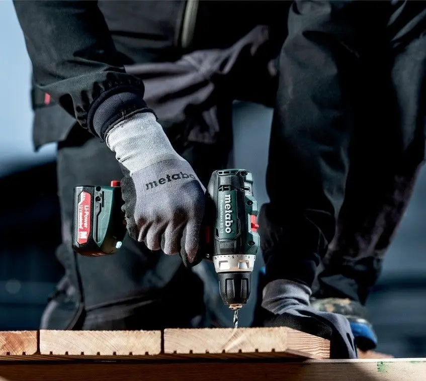 Аккумуляторная дрель-шуруповерт Metabo PowerMaxx BS12 (601036500)