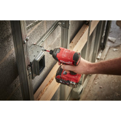 Аккумуляторная отвертка Milwaukee M18 FQID-501B (4933500777) Thumb