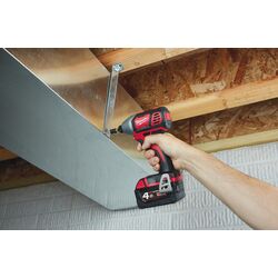 Аккумуляторный импульсный винтоверт Milwaukee M18 BID-0 Solo Thumb