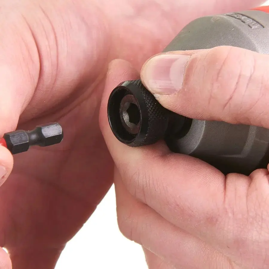 Аккумуляторный ударный шуруповерт Milwaukee M18 CBLID-0 Solo