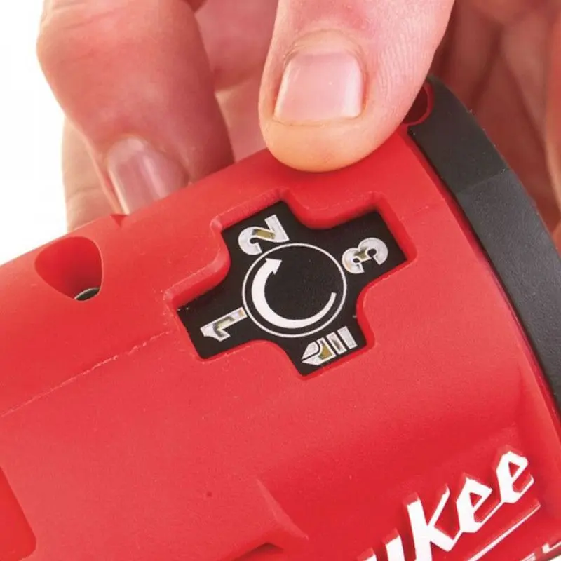 Шуруповерт аккумуляторный Milwaukee M12 FID-0