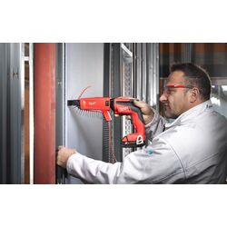 Шуруповерт аккумуляторный Milwaukee M18 FSGC-202X Thumb