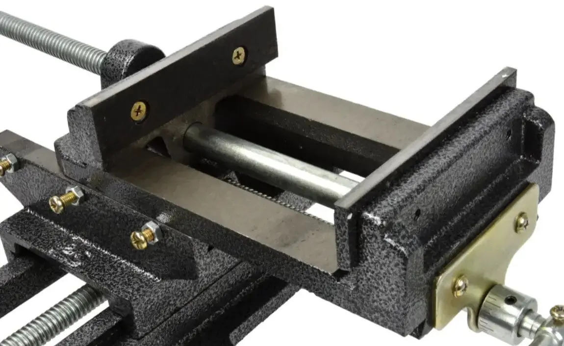 Menghină Geko G01028 - 2