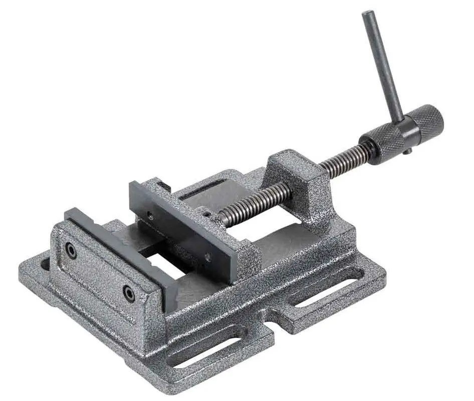 Menghina Holzmann M100