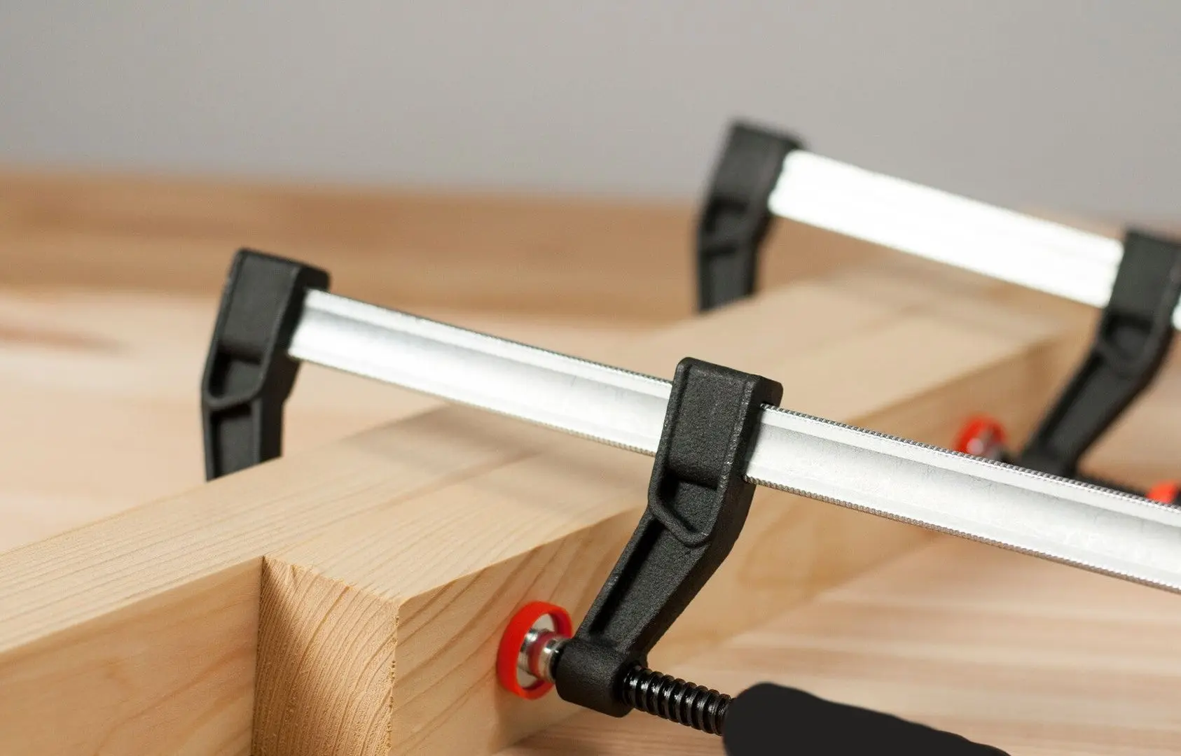 Clema pentru timplarie Proline 11284