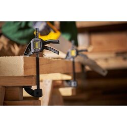 Clema pentru timplarie Stanley Fatmax FMHT0-83233 Thumb