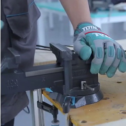 Menghina Total THT6166 Thumb