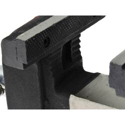 Menghina Tvardy T00202 Thumb