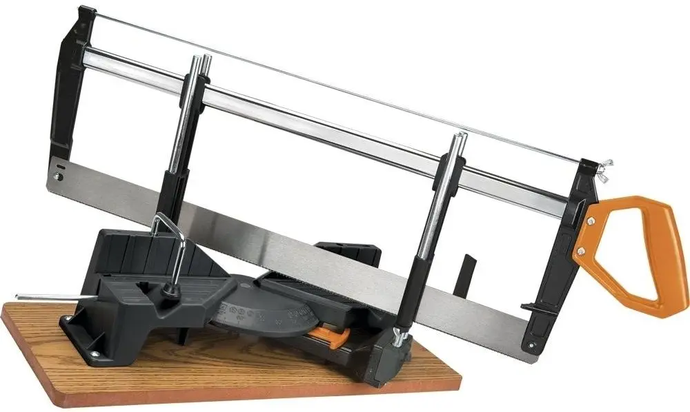 Ferastrau pentru taiat in unghi Neo Tools 44-600