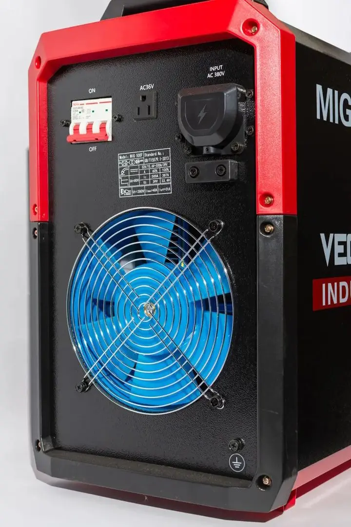 Aparat de sudat Vector Plus MIG500F (Black/Red)