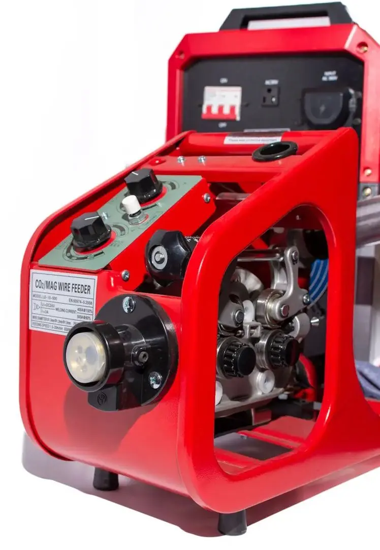 Aparat de sudat Vector Plus MIG500F (Black/Red)