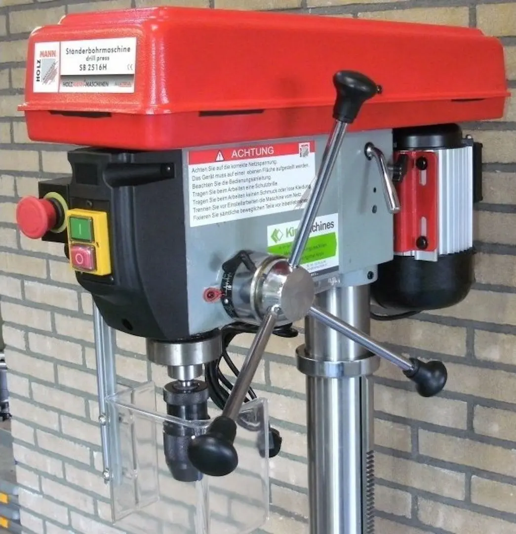 Masina de gaurit cu coloana Holzmann SB2516H