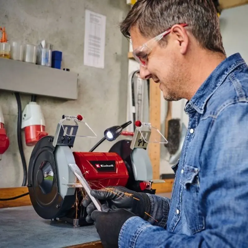 Polizor de banc Einhell TC-BG 200L