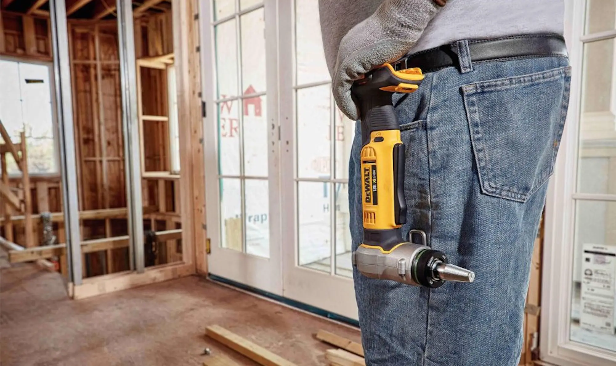 Set mansonarea tevilor Dewalt DCE400D2-QW