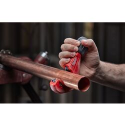 Труборез Milwaukee 48229252 Thumb