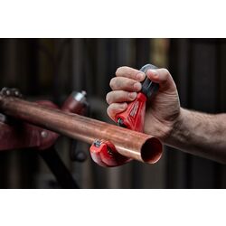 Труборез Milwaukee 48929252 Thumb