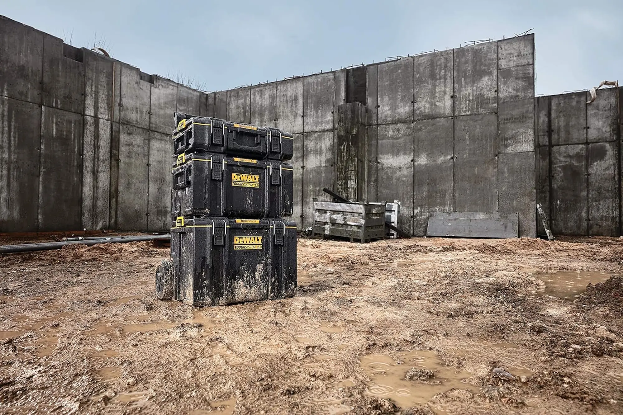 Набор ящиков для инструментов Dewalt Tower Box 3in1 Toughsystem 2.0 DWST83402-1 (Black)