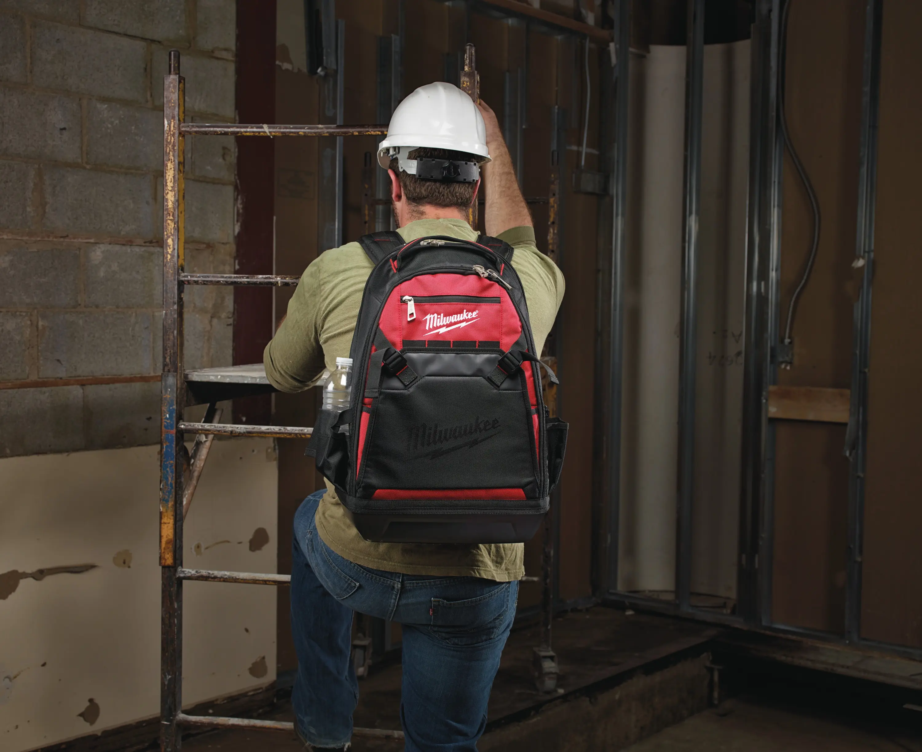 Rucsac pentru instrumente Milwaukee JobSite 4932500309 (Black/Red) - 6