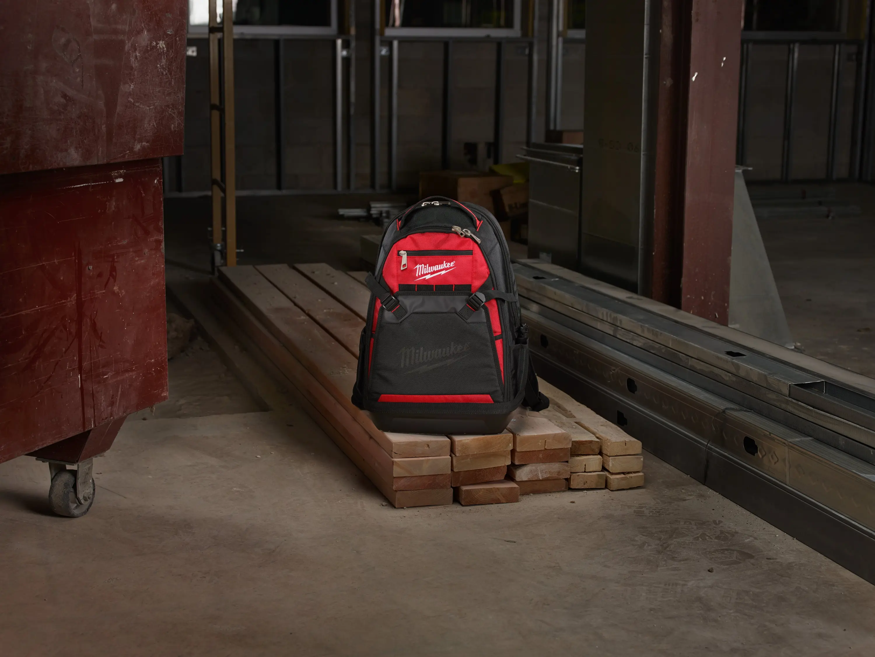 Rucsac pentru instrumente Milwaukee JobSite 4932500309 (Black/Red) - 7