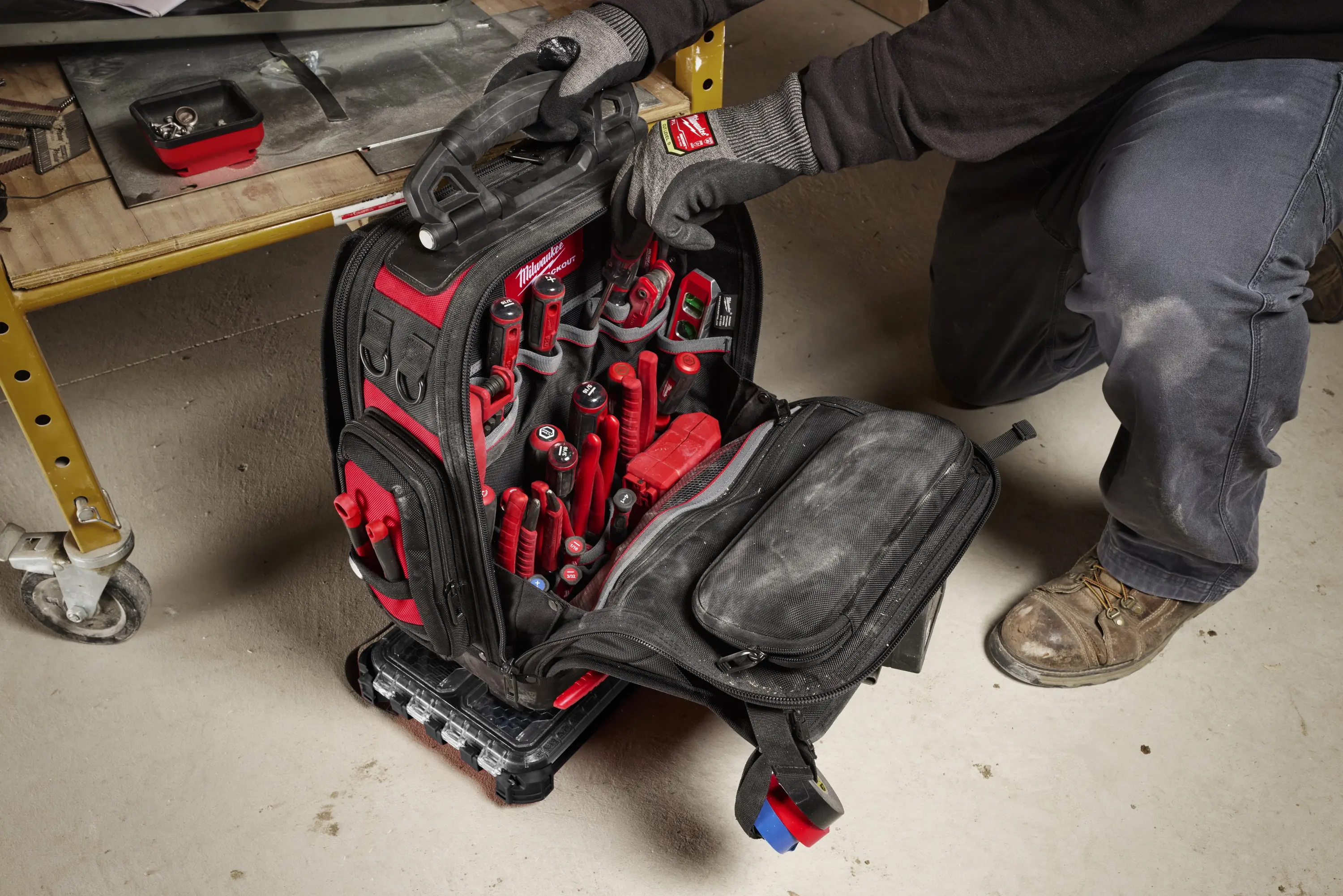 Рюкзак для инструментов Milwaukee PackOut 4932498633 (Black/Red) - 8