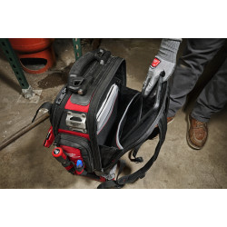 Рюкзак для инструментов Milwaukee PackOut 4932498633 (Black/Red) Thumb