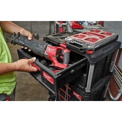 Ящик для инструментов Milwaukee 4932472129 (Black/Red) Thumb