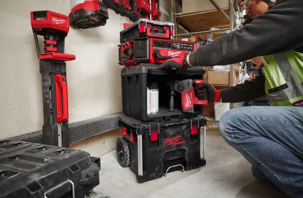 Ящик для инструментов Milwaukee 4932480623 (Black/Red) - 4