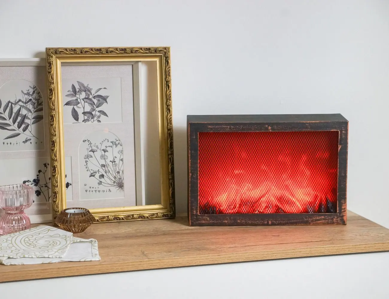 Semineu electric decorativ 48237 (Black)