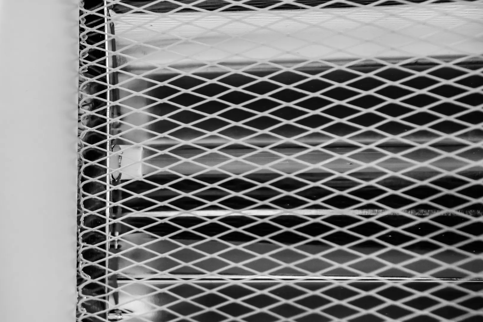 Инфракрасный обогреватель Adler AD 7709 (White)