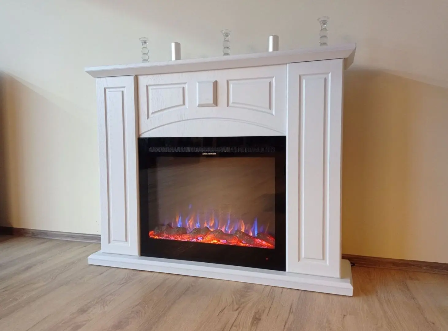 Semineu Toulouse cu focar Colorado (White)