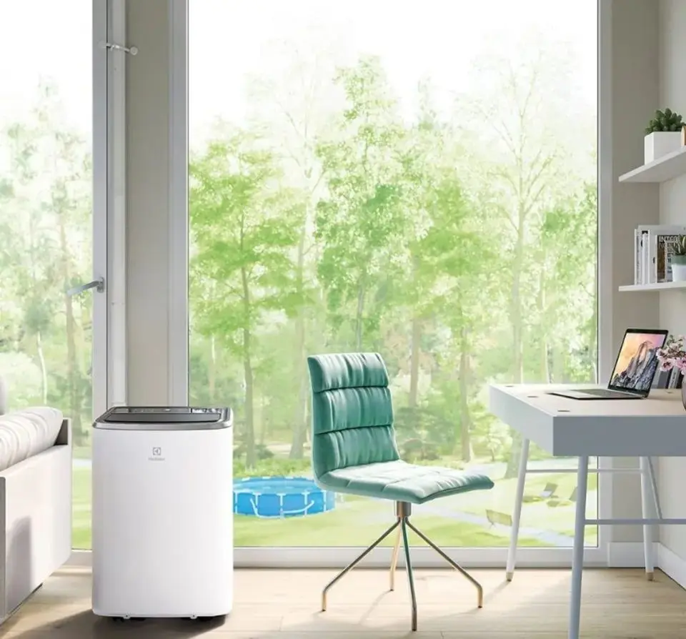 Мобильный кондиционер Electrolux ChillFlex Pro EXP35U538CW (White/Black) - 2