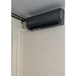 Climatizor sistem-split Gree Fairy GWH09ACC-K6DNA1F (Black) Thumb