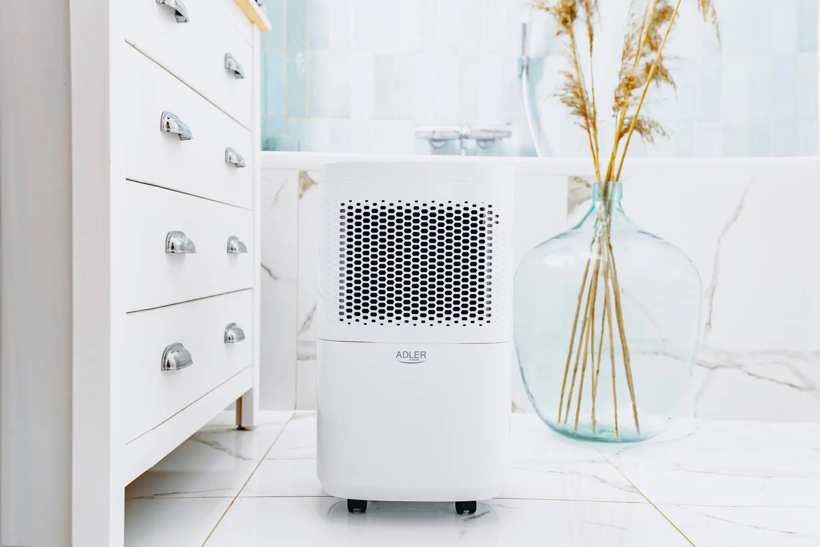 Осушитель воздуха Adler AD 7917 (White)