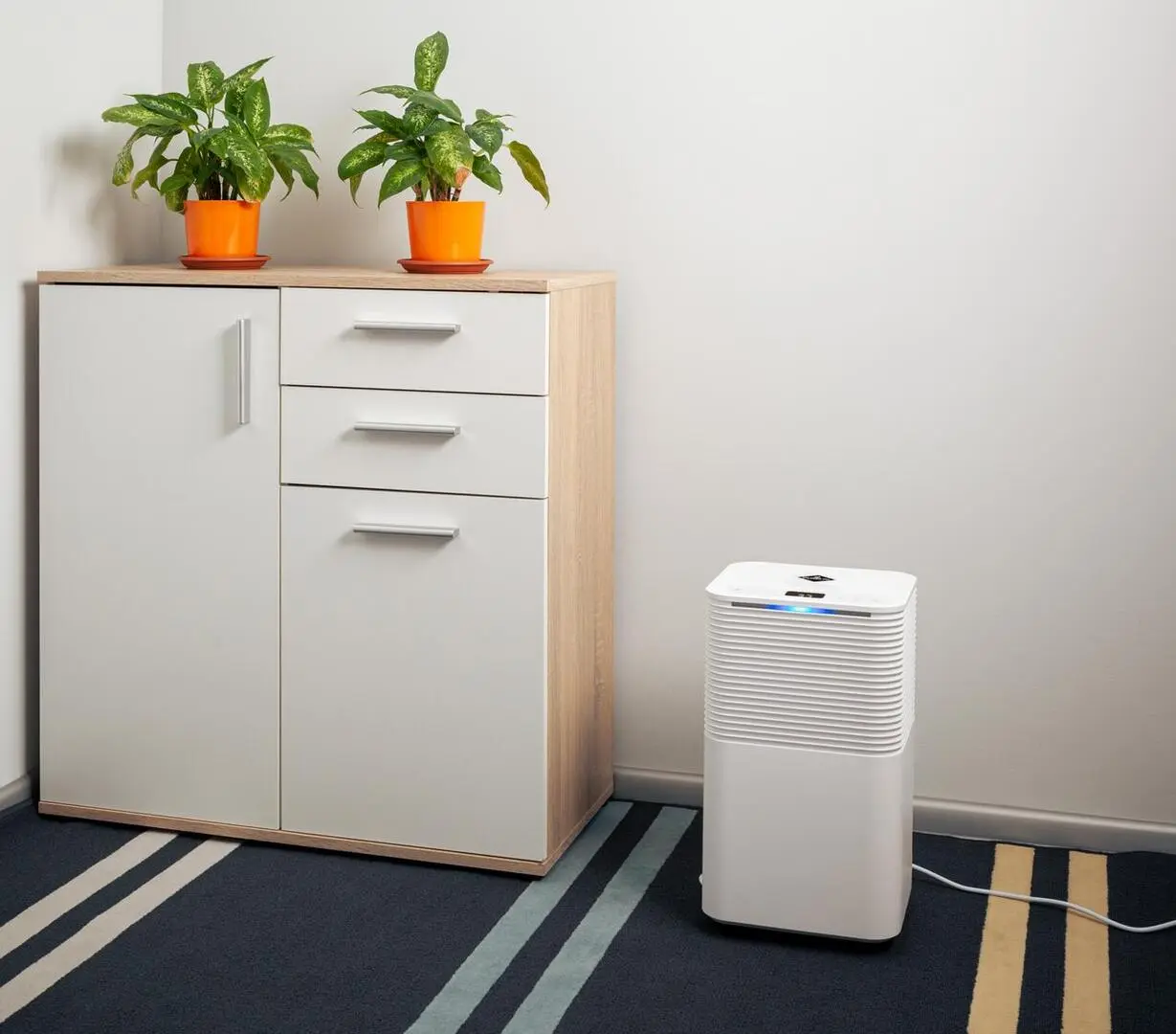 Dezumidificator de aer Eldom Columbia Vac OPC1200 (White)