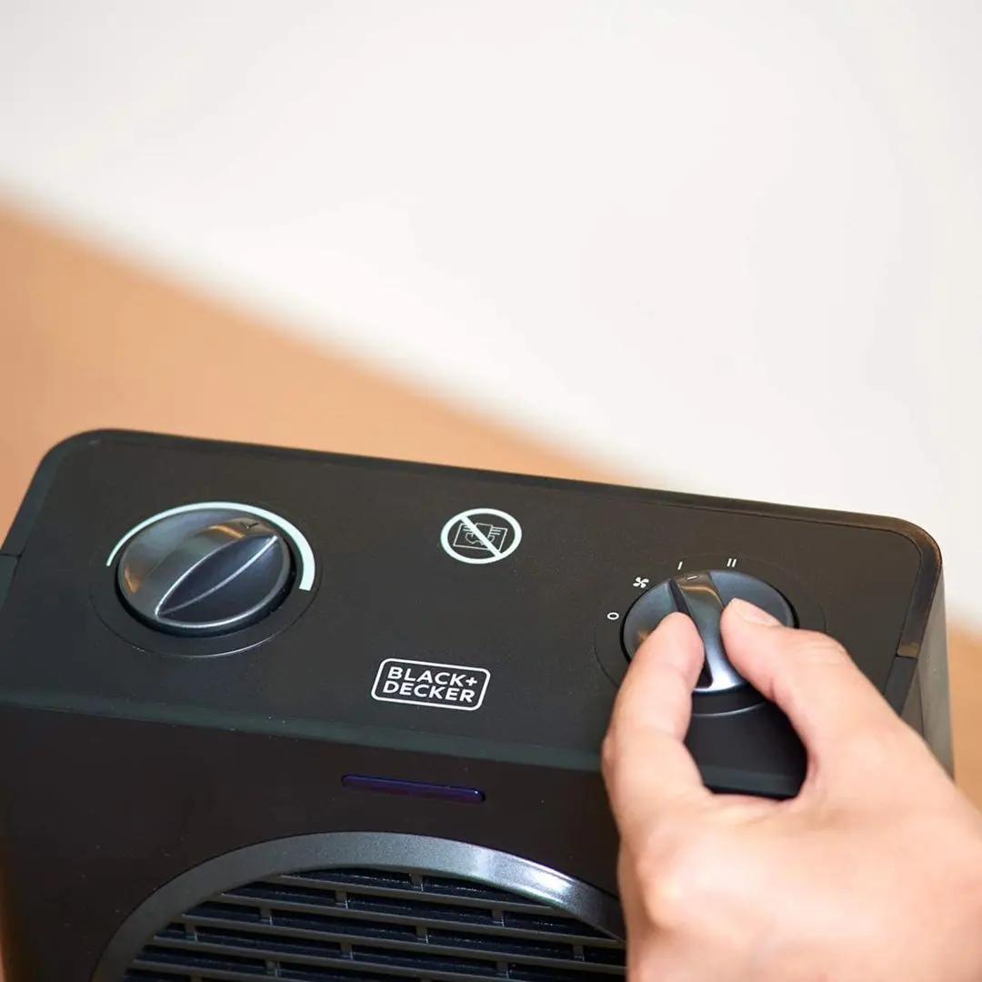 Тепловентилятор Black&Decker BXSH1500E (Black)