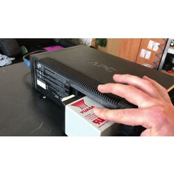 Аккумулятор для ИБП Yuasa SW280 12V/9AH (Black/White) Thumb