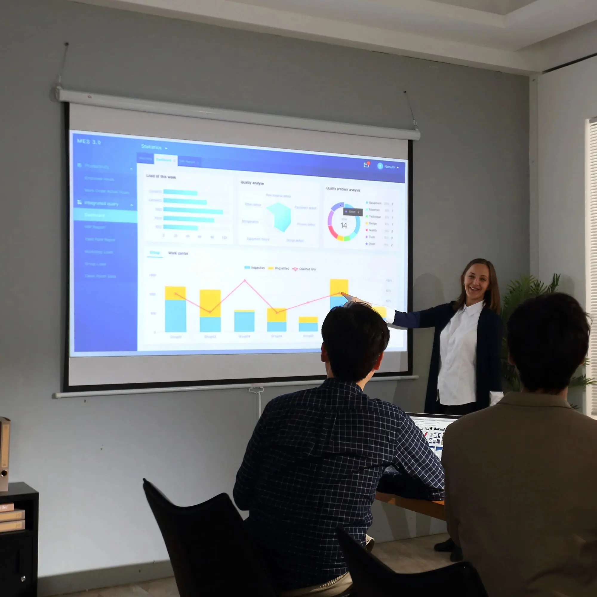 Проекционный экран Homcom 001-010V01 (White/Black) - 9