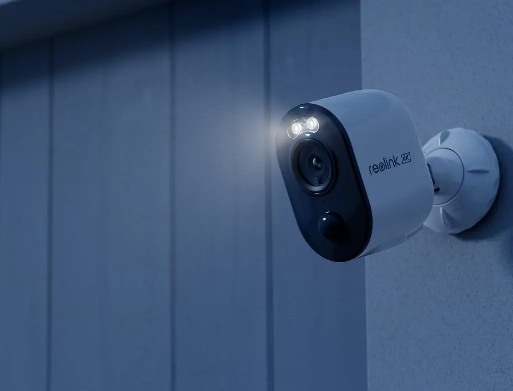 IP camera Reolink Argus 3 Ultra Wi-Fi (White/Black) - 2
