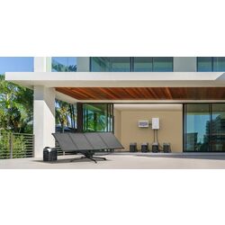 Источник бесперебойного питания EcoFlow Delta Pro Thumb