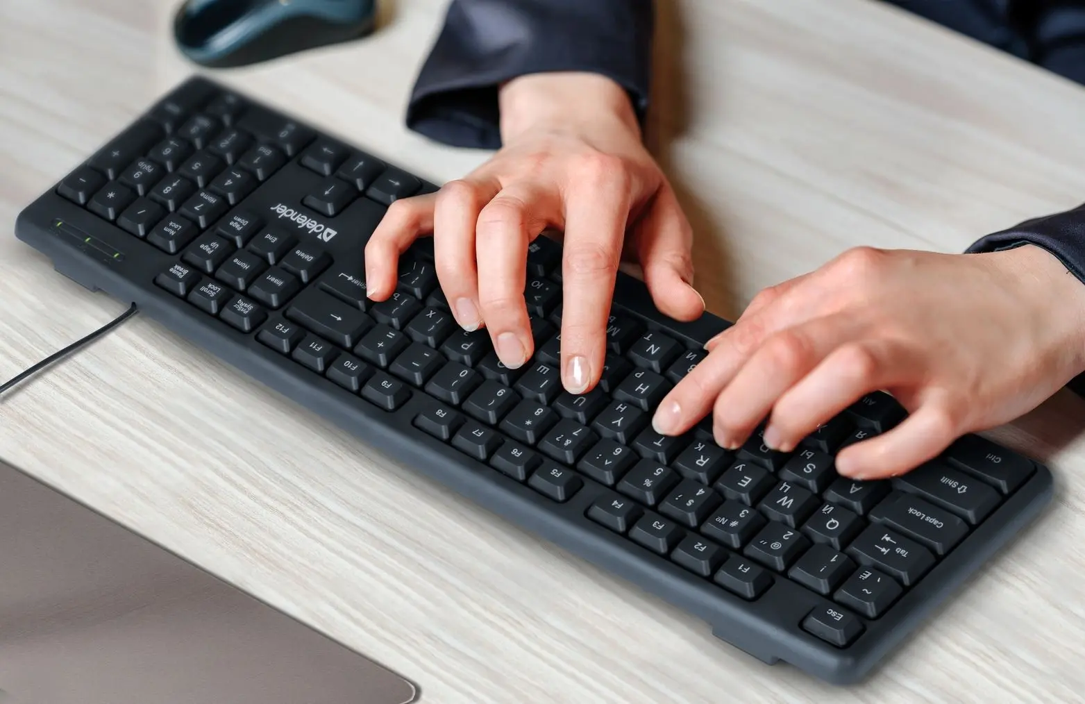 Tastatura Defender Element HB-520 (Black)