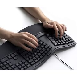 Комплект клавиатура + мышь Microsoft Ergonomic Desktop (Black) Thumb