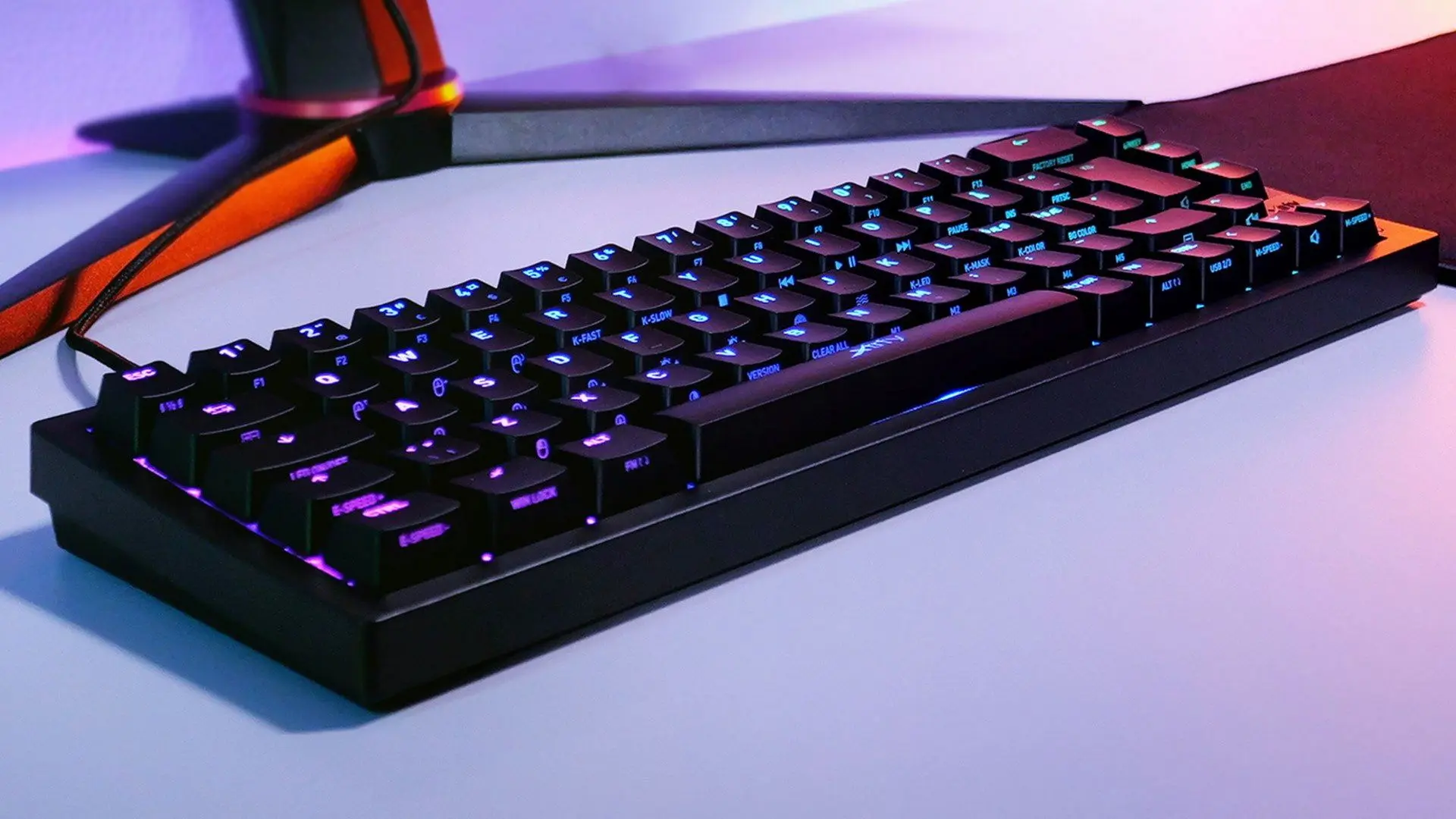 Tastatura Xtrfy K5 Compact RGB (Black) - 13